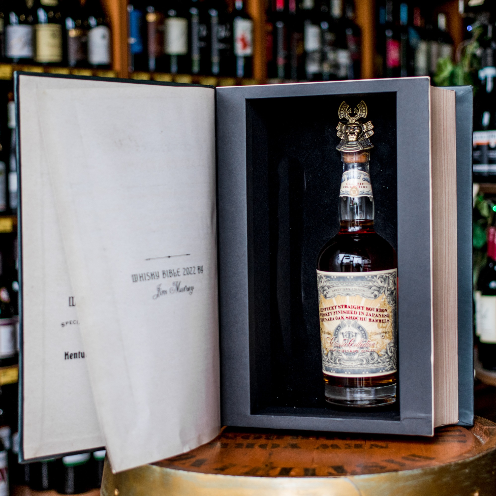 World Whiskey Society - Publioteca Vol. 2 - Bourbon  - Gift Set - 750ml