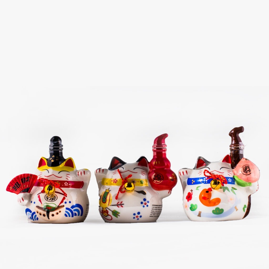 Yamato Three Cats Japanese Whisky - Gift Set - 3 Ceramic Cat Figurine Bottles - each: 375mL