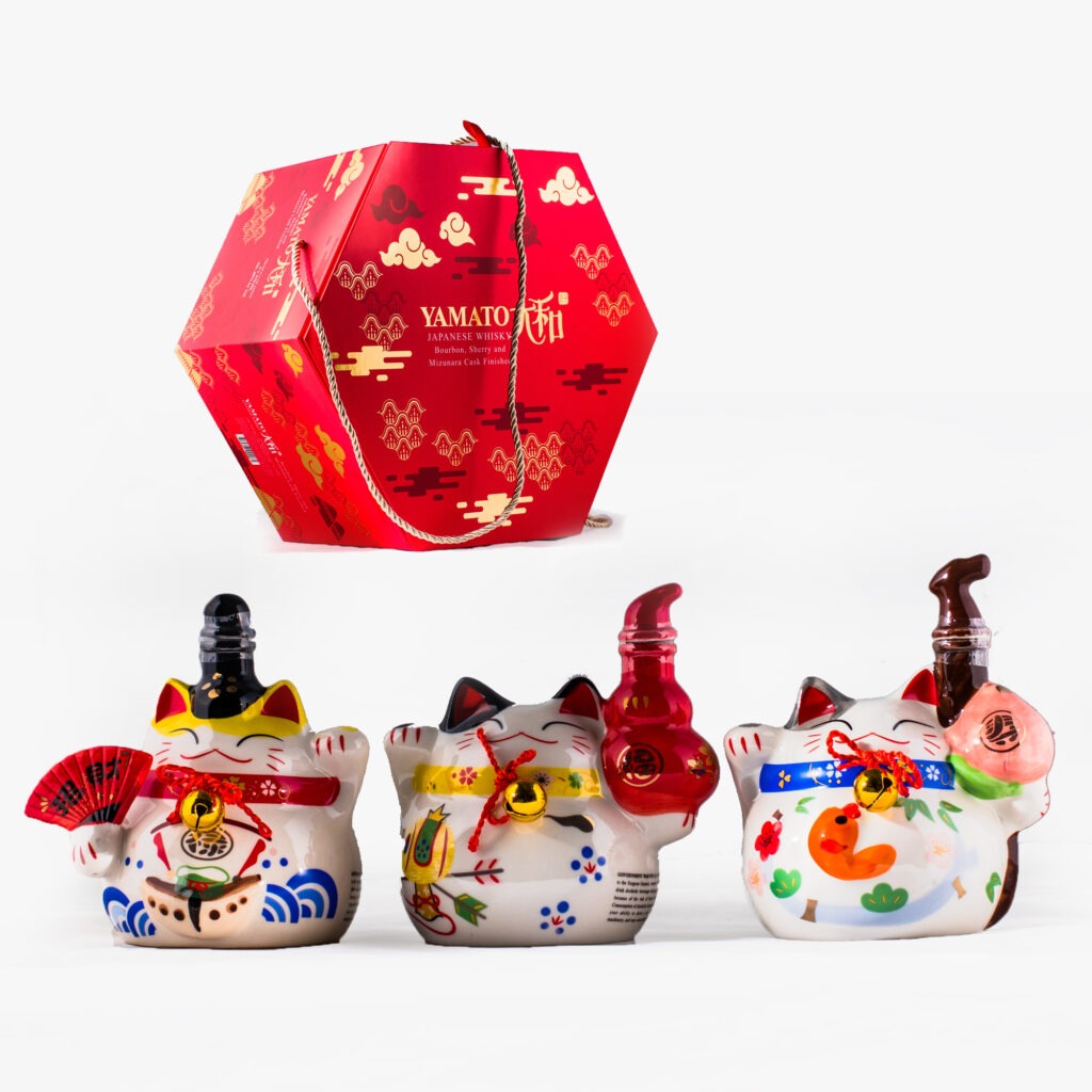 Yamato Three Cats Japanese Whisky - Gift Set - 3 Ceramic Cat Figurine Bottles - each: 375mL