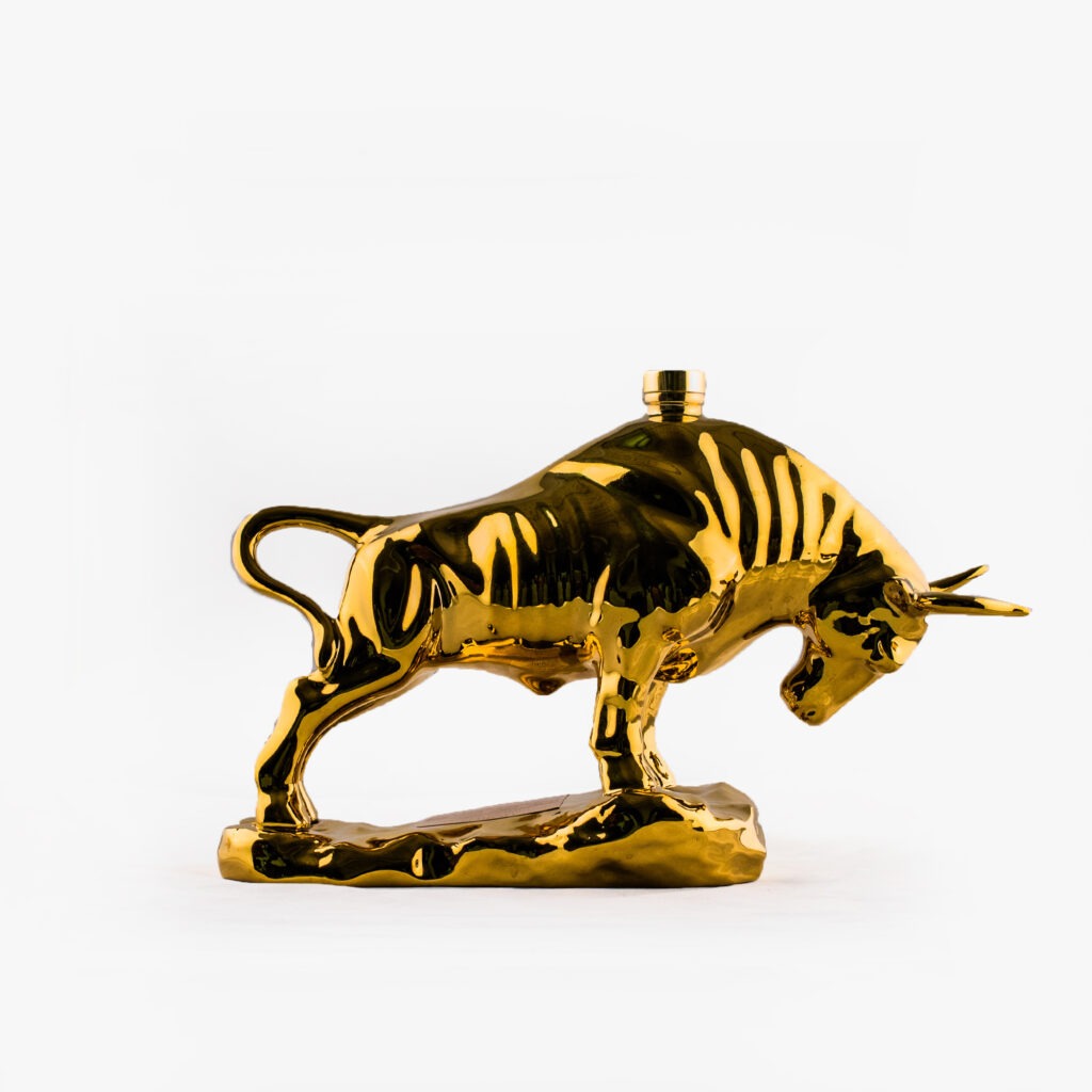 Horos | Long Horn Gold Bull - Bourbon Whiskey - Gift Edition - 750ml